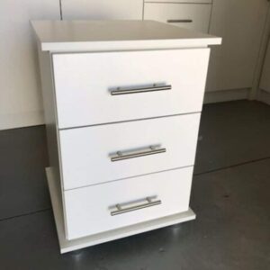 3 drawer pedestal - Furniture Direct